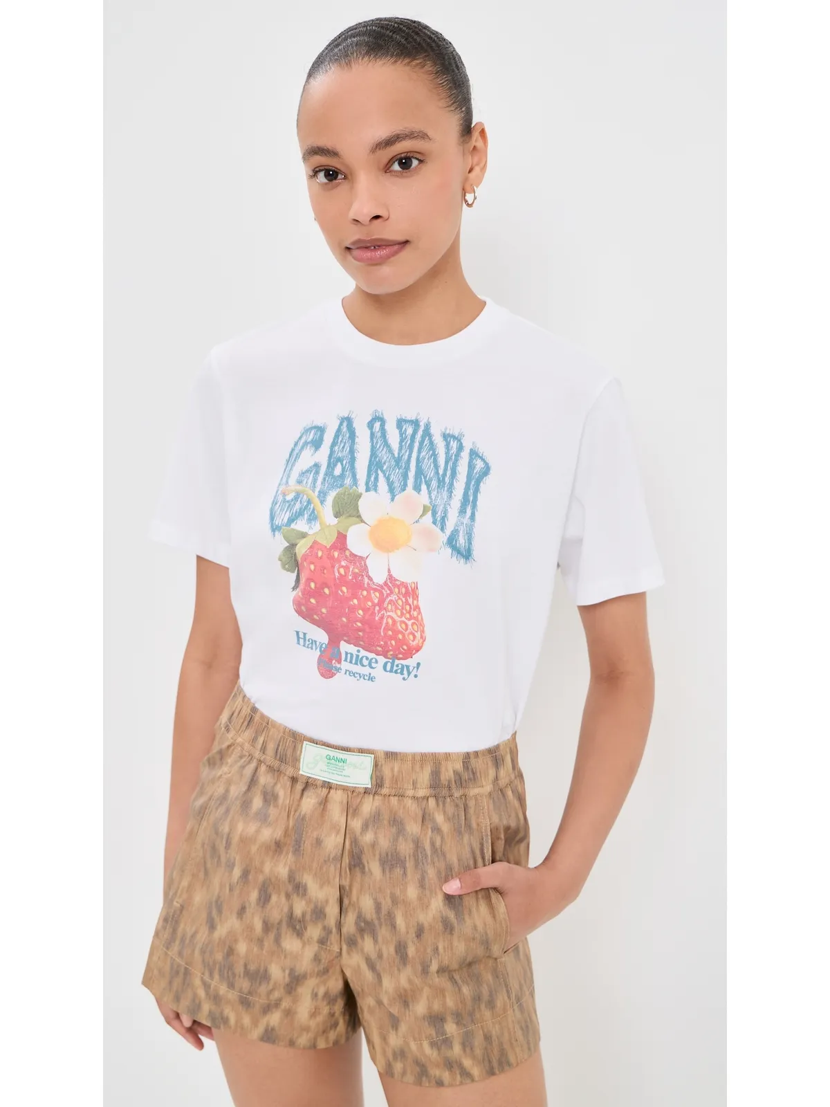 GANNI ベーシック コットン ジャージー ストロベリープリント Tシャツ ホワイト - 画像2
