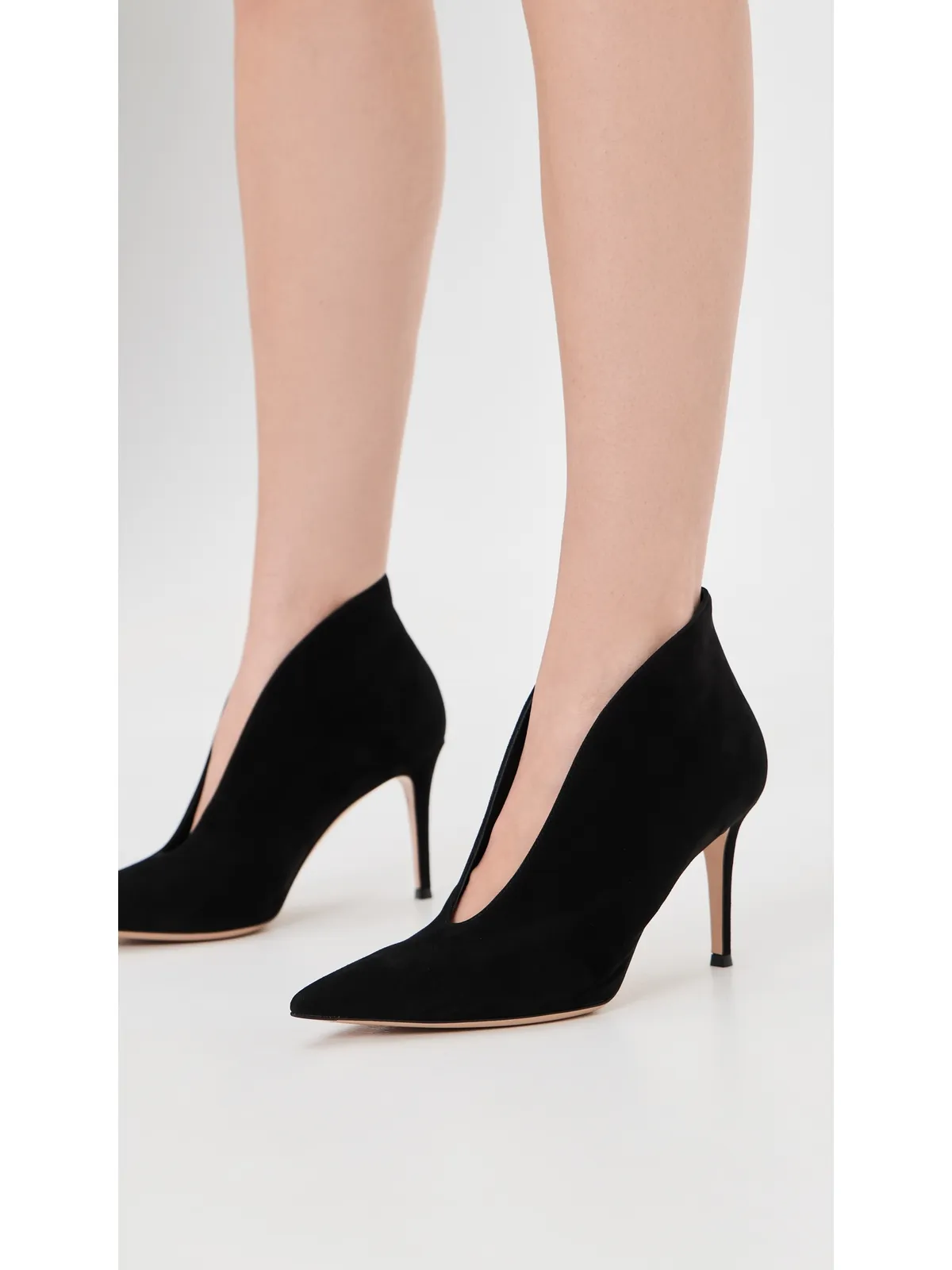 Gianvito Rossi ヴァニア スエード ヒール ブラック - 画像3