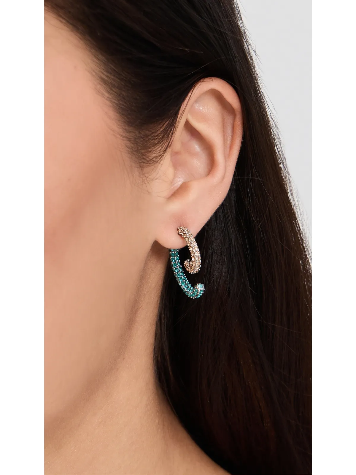 DEMARSON Luna Pave Mini Earrings Colorado Topaz/Blue Zircon - 画像4