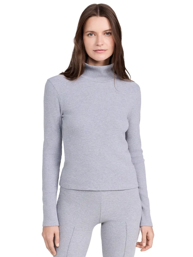 DONNI. DONNI. リブ編みタートルネックの商品画像