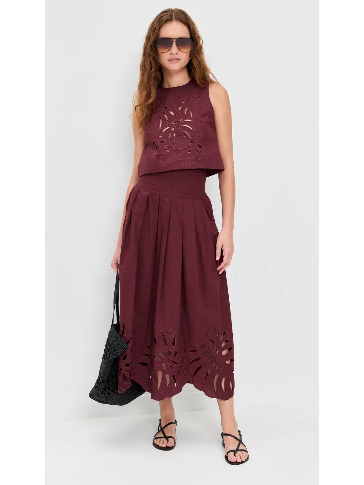 Dress To フォリッジ刺繍入りコットンブラウス（ワイン） - 画像5