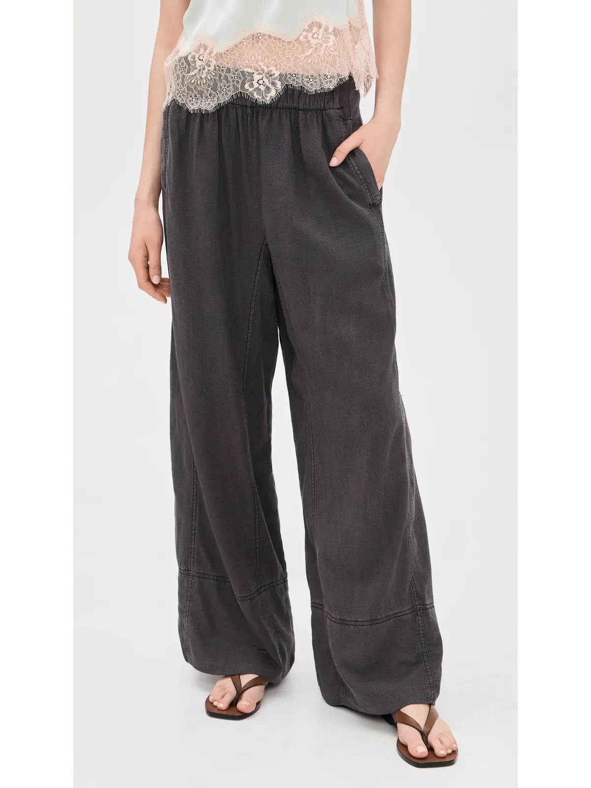 Free People Days End Pull-On Pants Black - 画像2