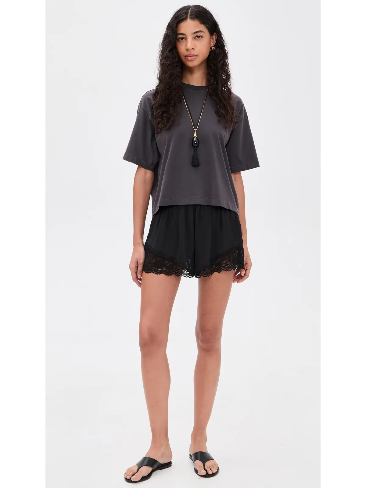 Free People ミートミー・イン・ザ・ミドル タップ サテンショーツ - 画像5