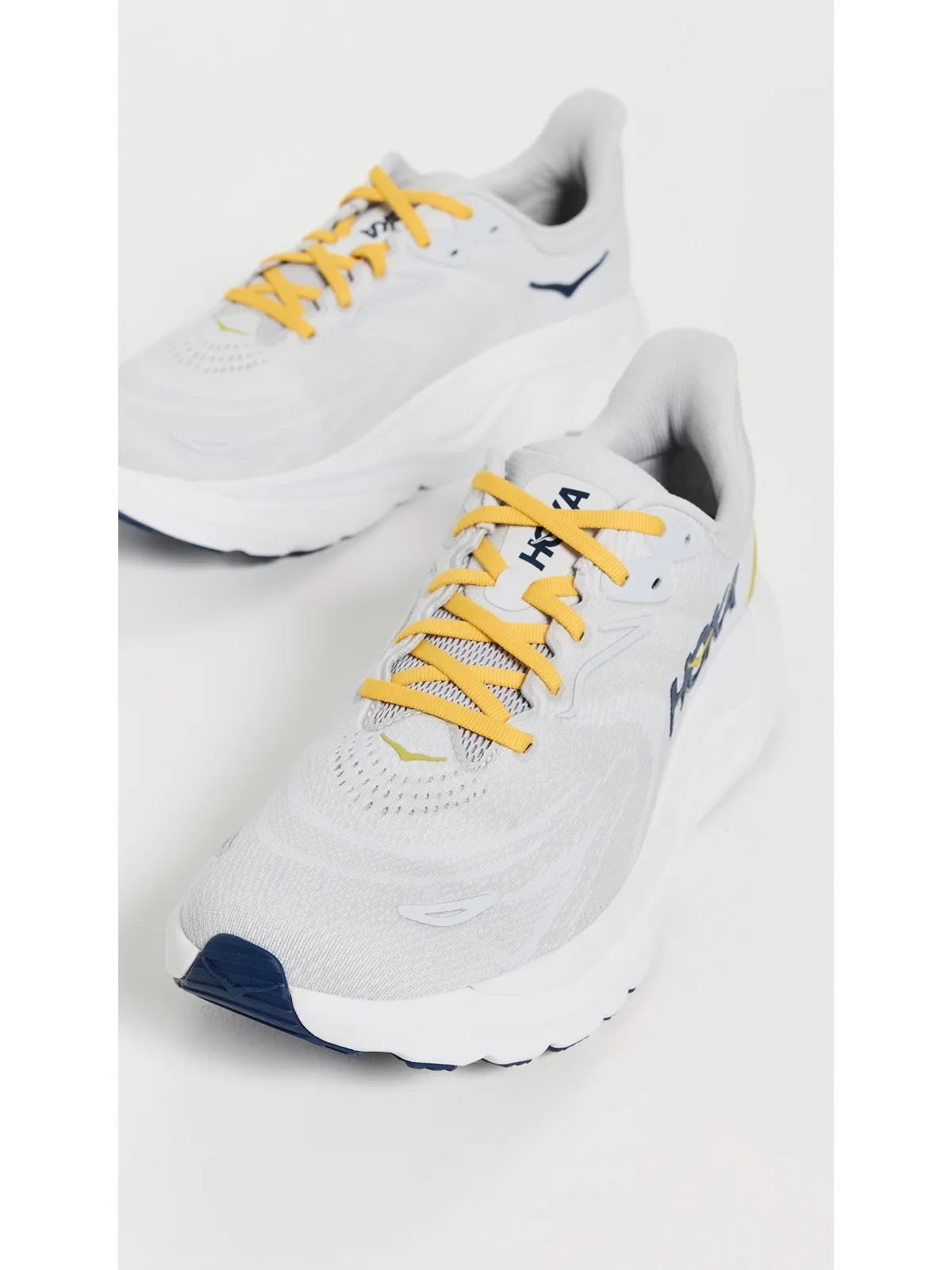 HOKA アラヒ 8 スニーカー Stardust/Cosmic Grey - 画像4