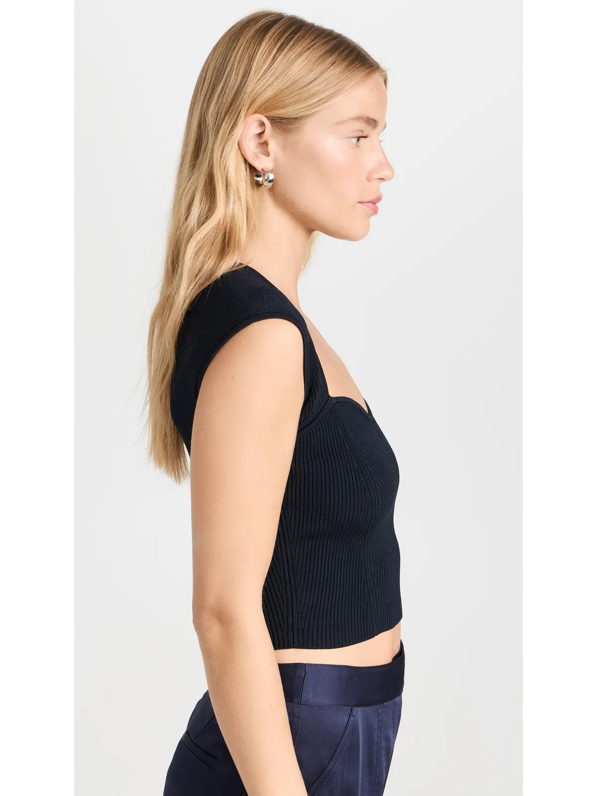 SIMKHAI アビア クロップドTシャツ - 画像4