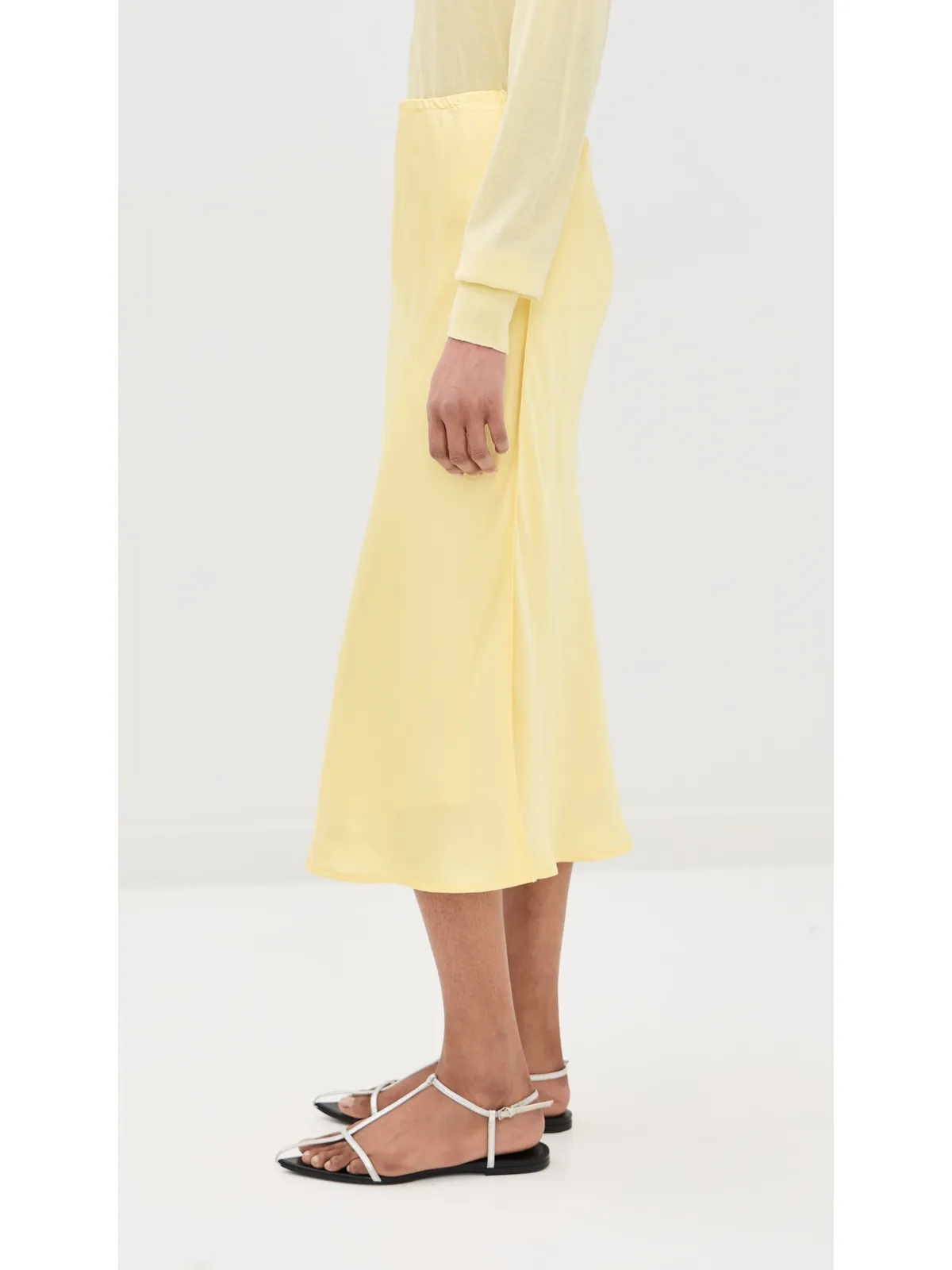 Jil Sander サテン地ミディスカート パステルイエロー - 画像5