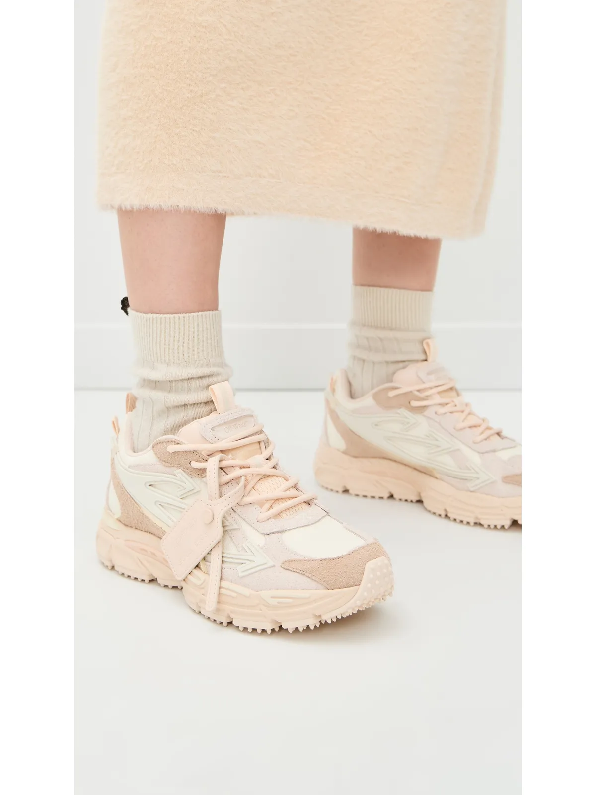 Off-White Be Right Back スニーカー キャラメル/ヌード - 画像3