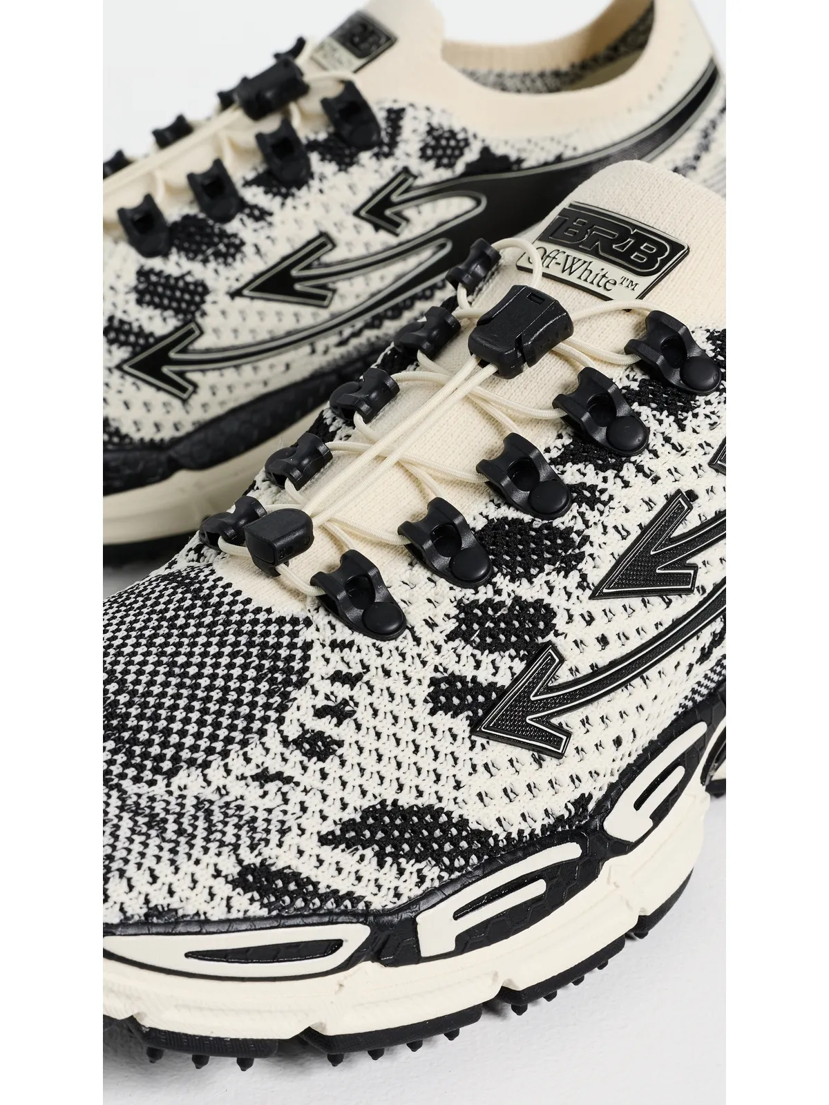 Off-White ビーライトバック ニットスニーカー - 画像5
