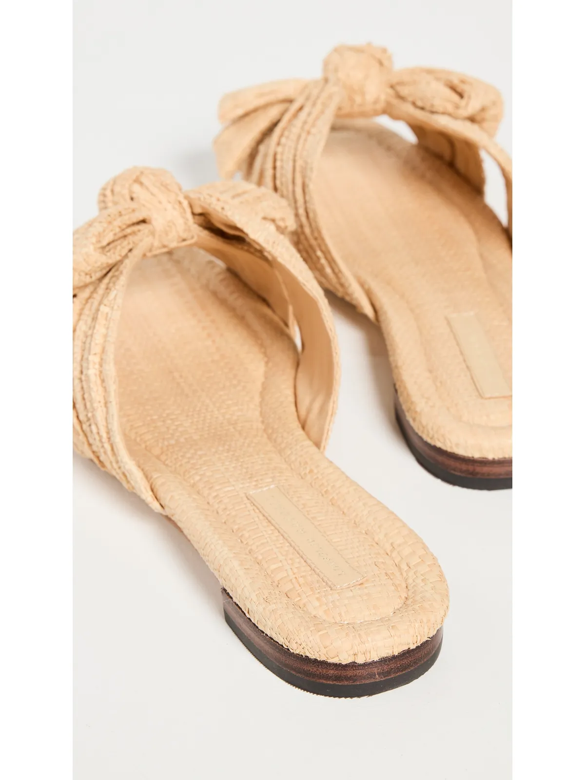 Loeffler Randall ダフネ プリーツノット フラットサンダル ナチュラル - 画像4