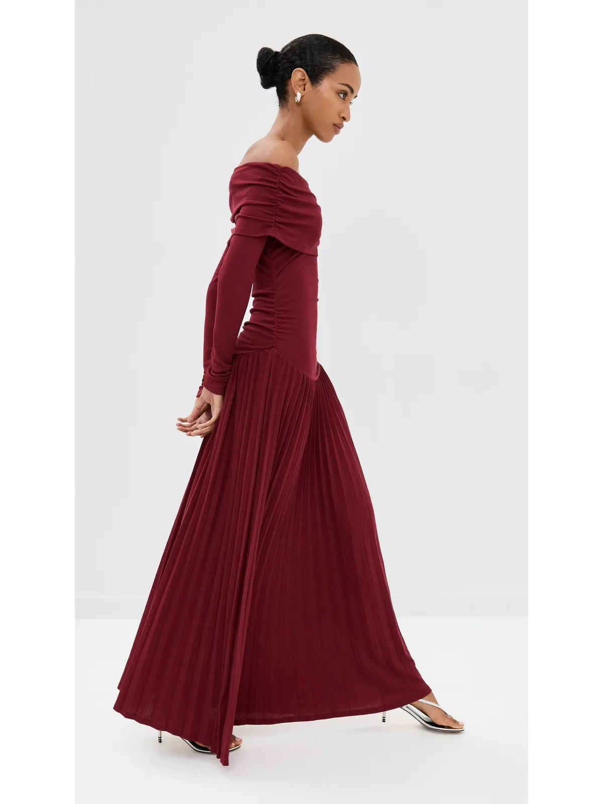 Lioness Field of Dreams Long Sleeve Maxi Dress Burgundy - 画像5