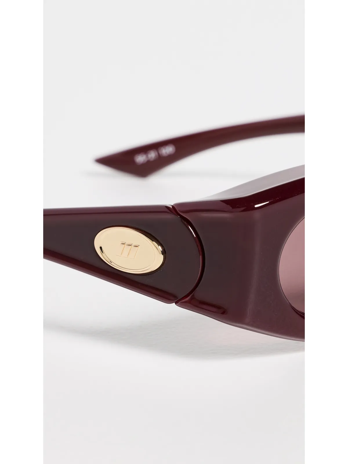Le Specs Glaciem Sunglasses Burgundy - 画像5