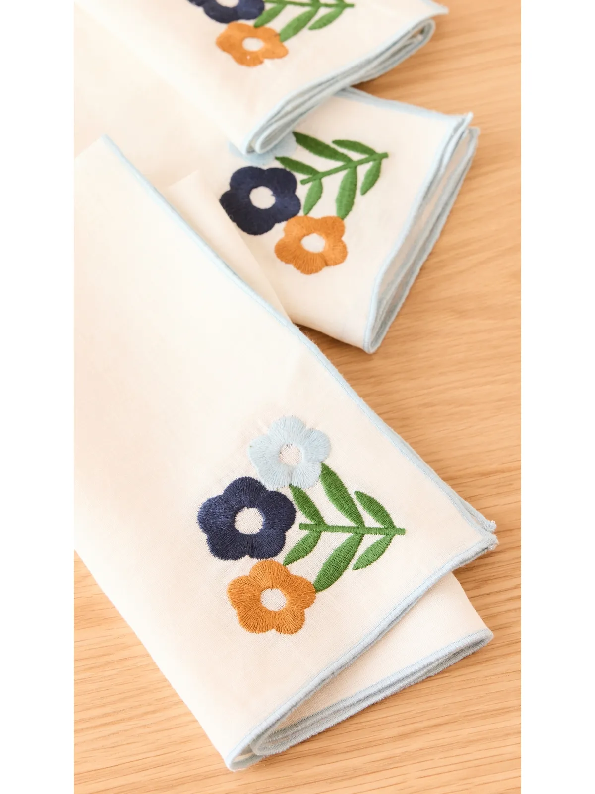 Misette 花柄刺繍リネン ナプキンセット フローラル/ダークブルー - 画像4