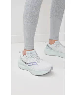 Saucony Triumph 22 スニーカー - サムネイル3