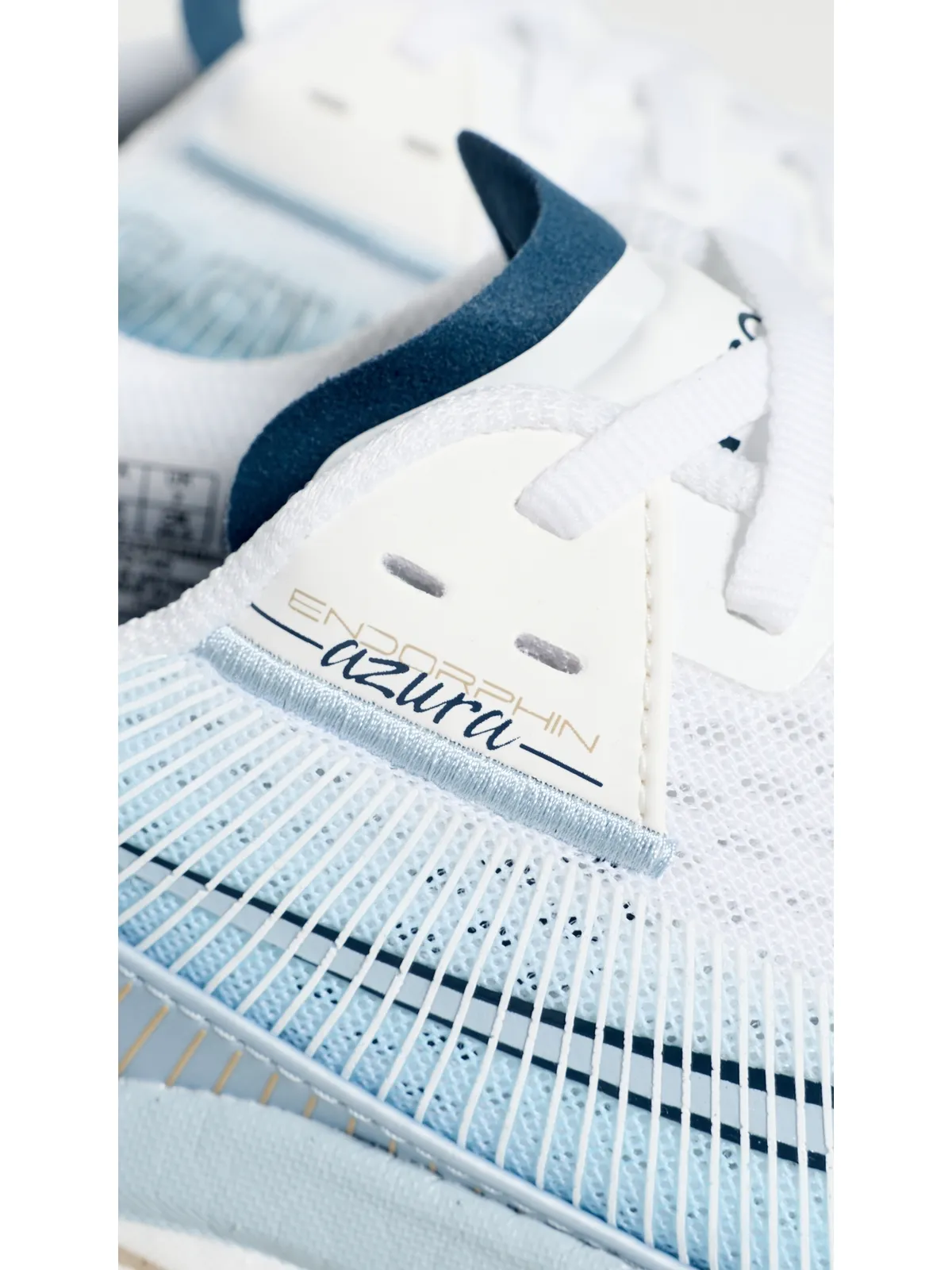 Saucony エンドルフィン アズーラ スニーカー - 画像6
