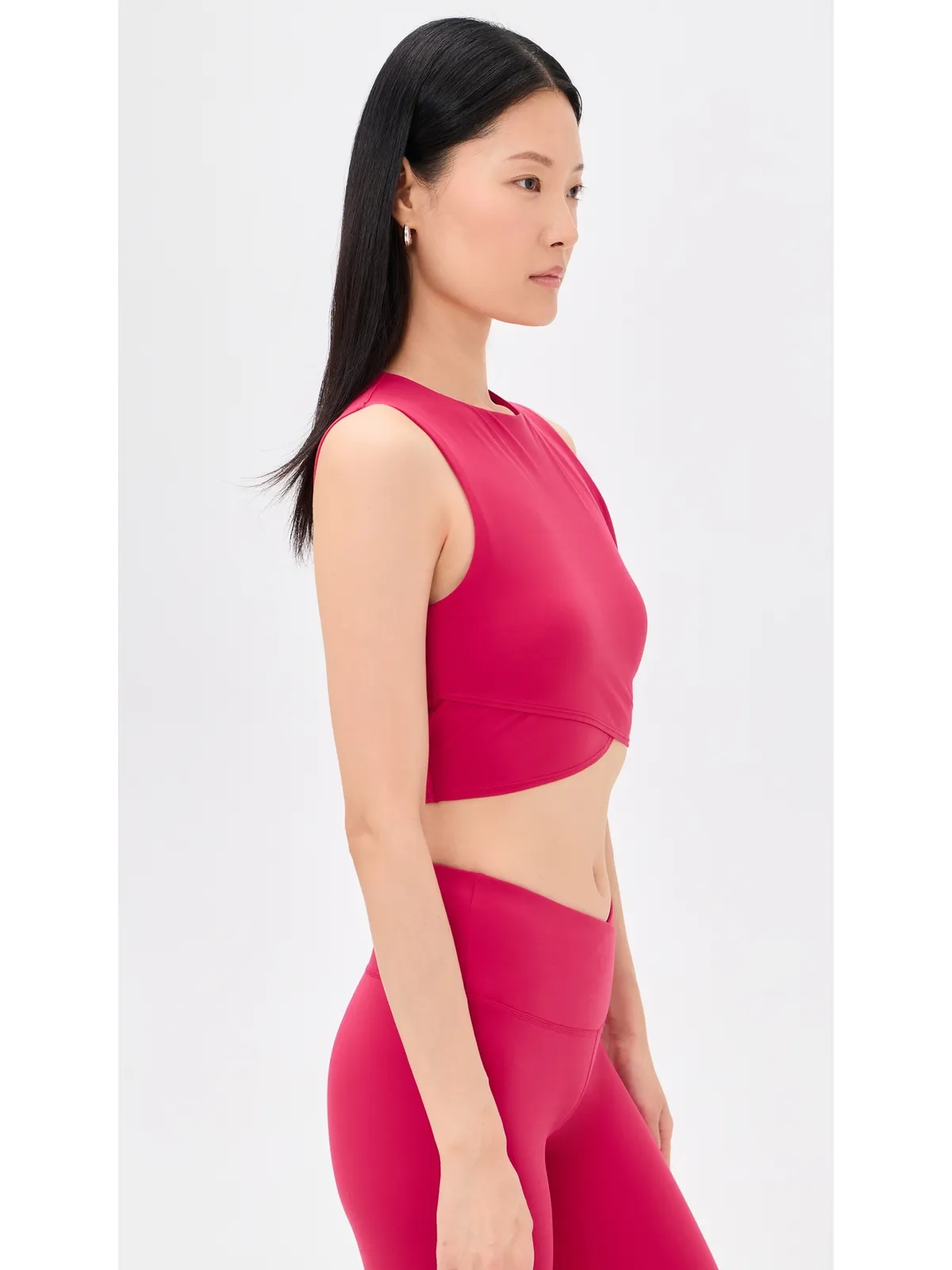 Sweaty Betty オールデイ クロップド ラップ タンク - 画像4
