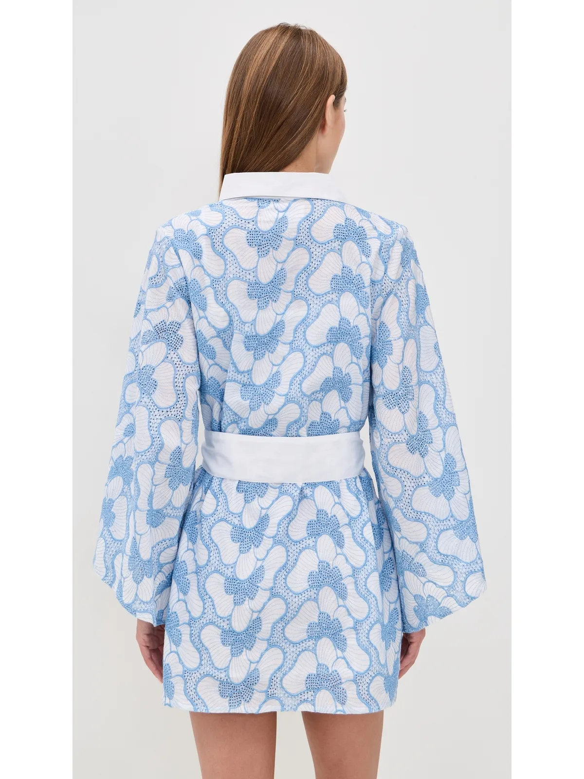 SUNDRESS ルピ ショートカバーアップ アイレット蝶柄 ブルー - 画像3