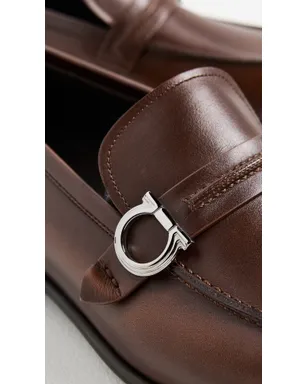 FERRAGAMO テレンス レザー ローファー ベージュ/ブラウン - サムネイル5