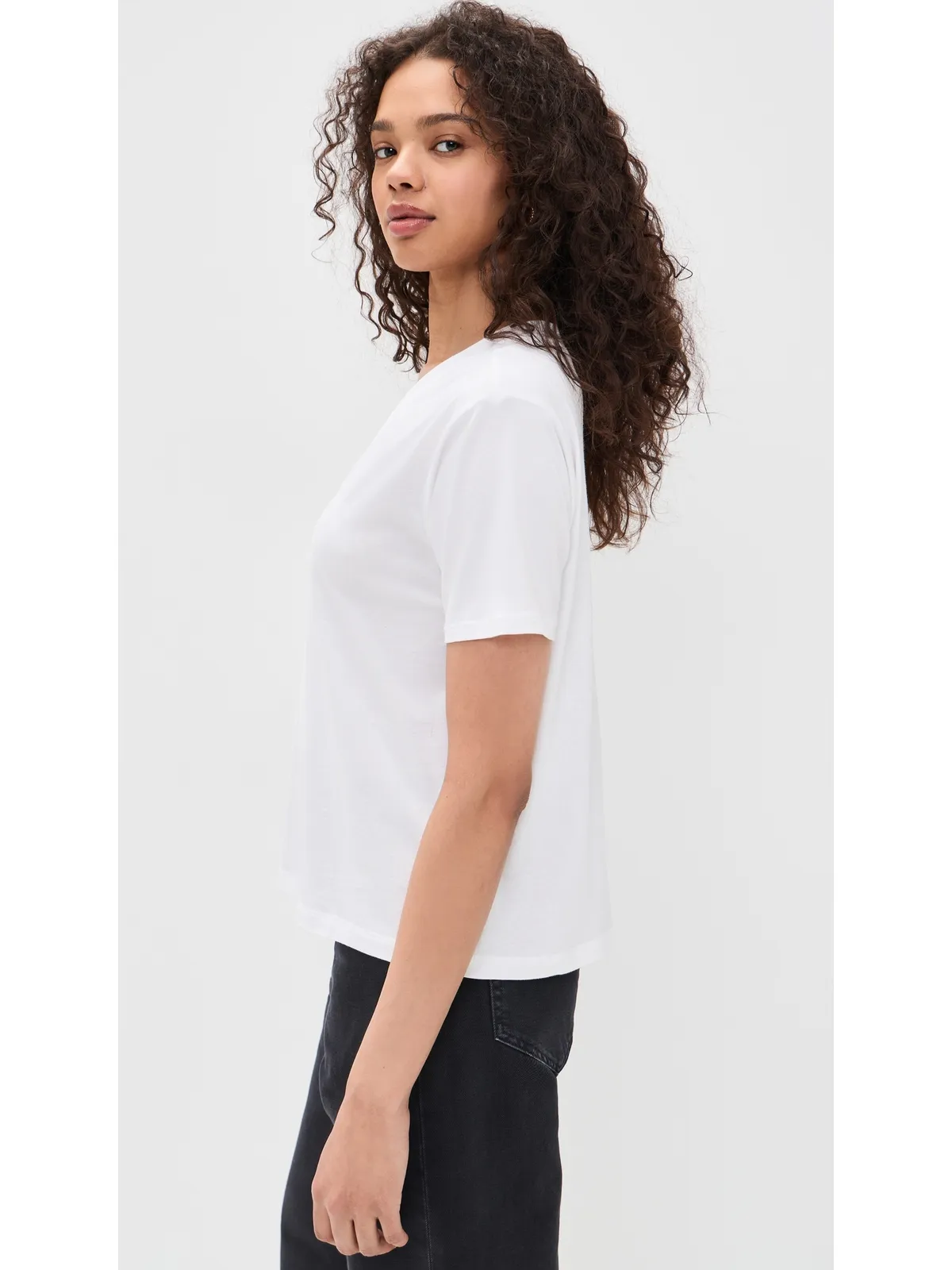 Splendid Kacey VネックTシャツ - 画像4