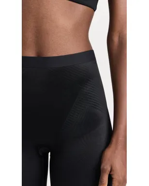 SPANX インビジブル ミッド丈ショーツ - サムネイル5