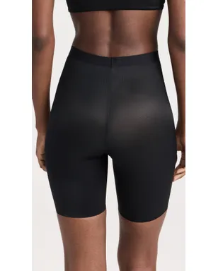 SPANX インビジブル ミッド丈ショーツ - サムネイル3