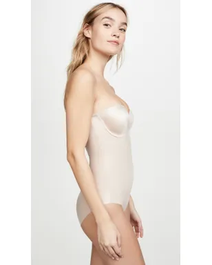 SPANX Suit Your Fancy ストラップレス カップ付き ブリーフ ボディスーツ - サムネイル4