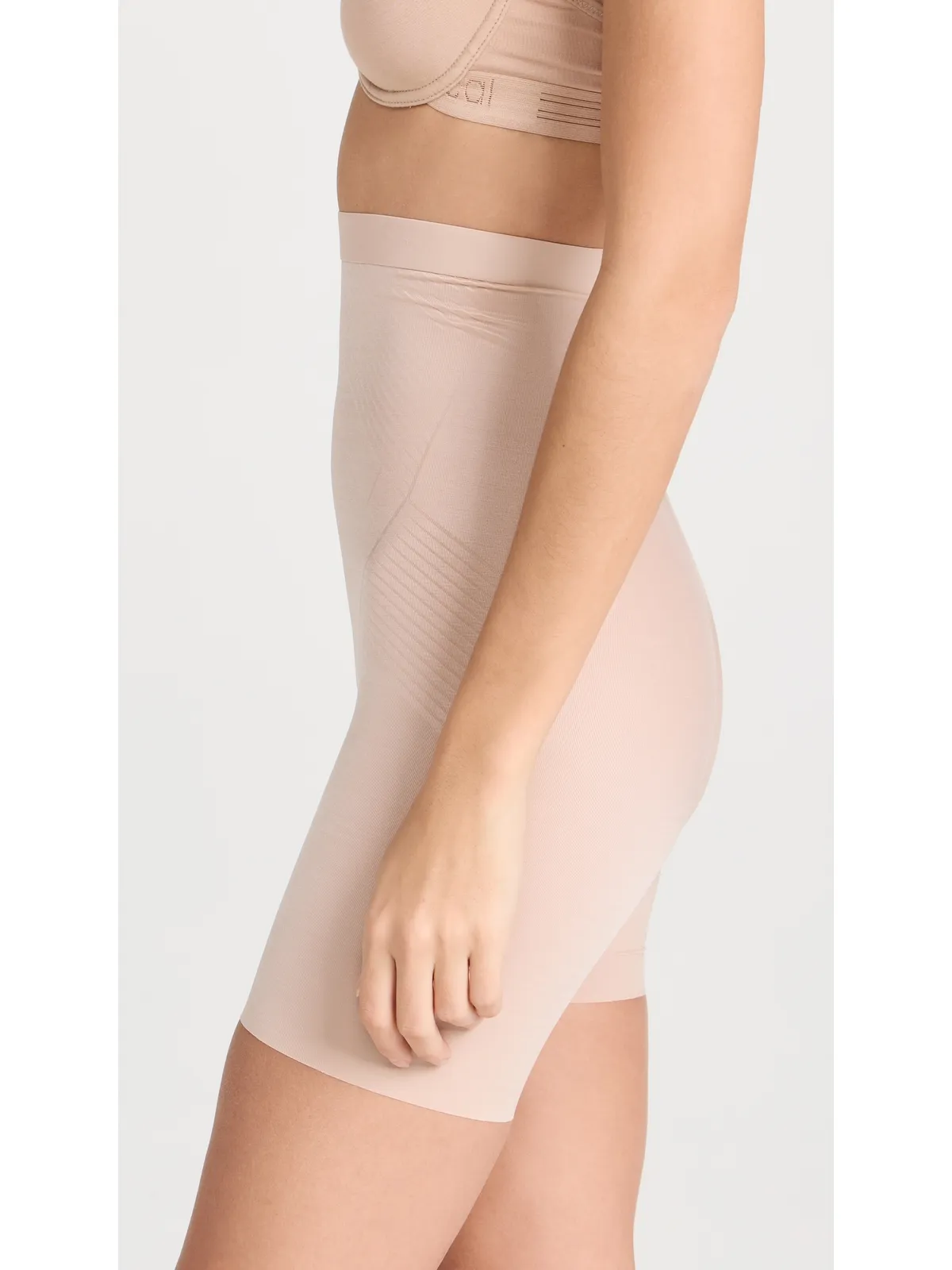 SPANX ハイウェスト ミッド丈ショーツ - 画像4