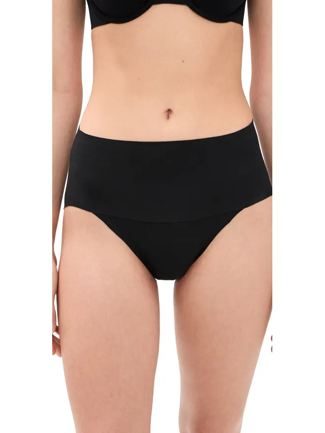 SPANX SPANX スパンックス Supersmooth Undie-tectable Natural ハイレッグ ブリーフの商品画像