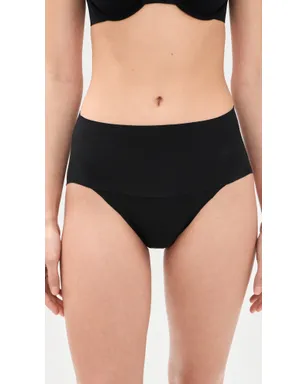 SPANX スパンックス Supersmooth Undie-tectable Natural ハイレッグ ブリーフ - サムネイル2