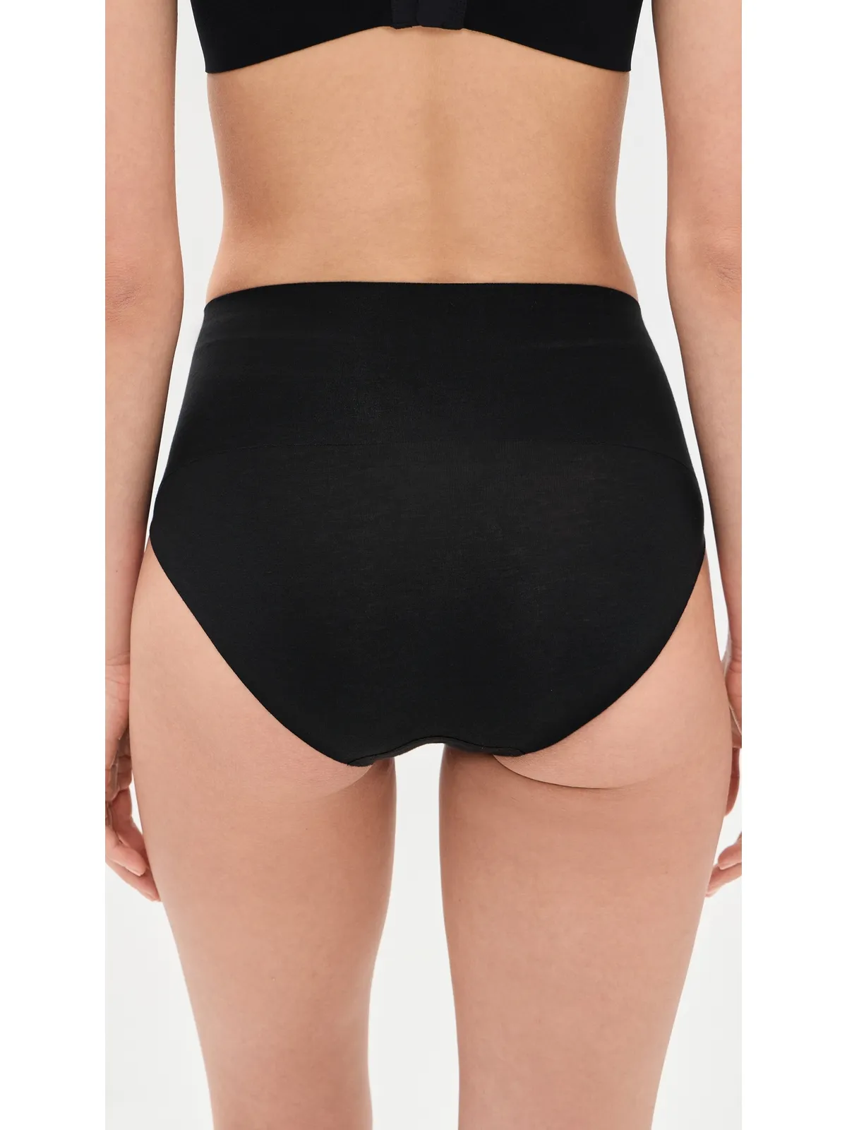 SPANX スパンックス Supersmooth Undie-tectable Natural ハイレッグ ブリーフ - 画像3