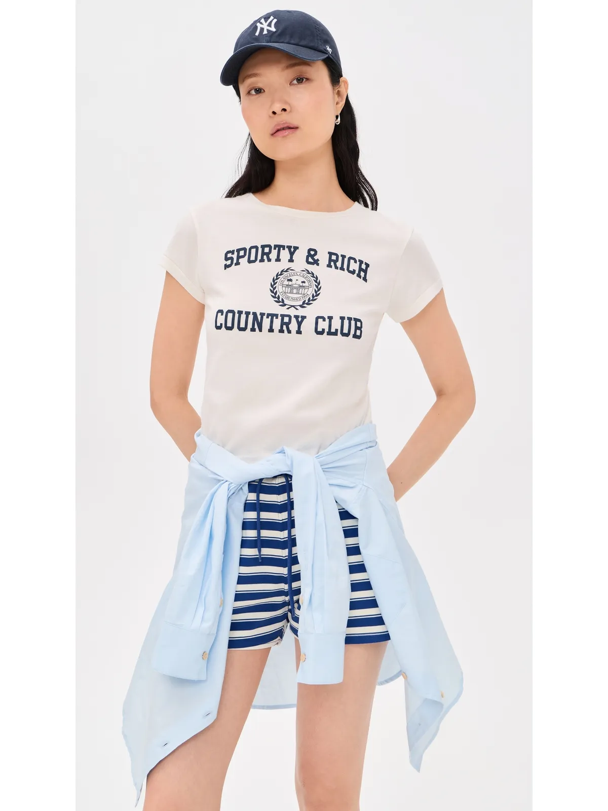 Sporty & Rich Varsity Crest エッセンシャルTシャツ - 画像2