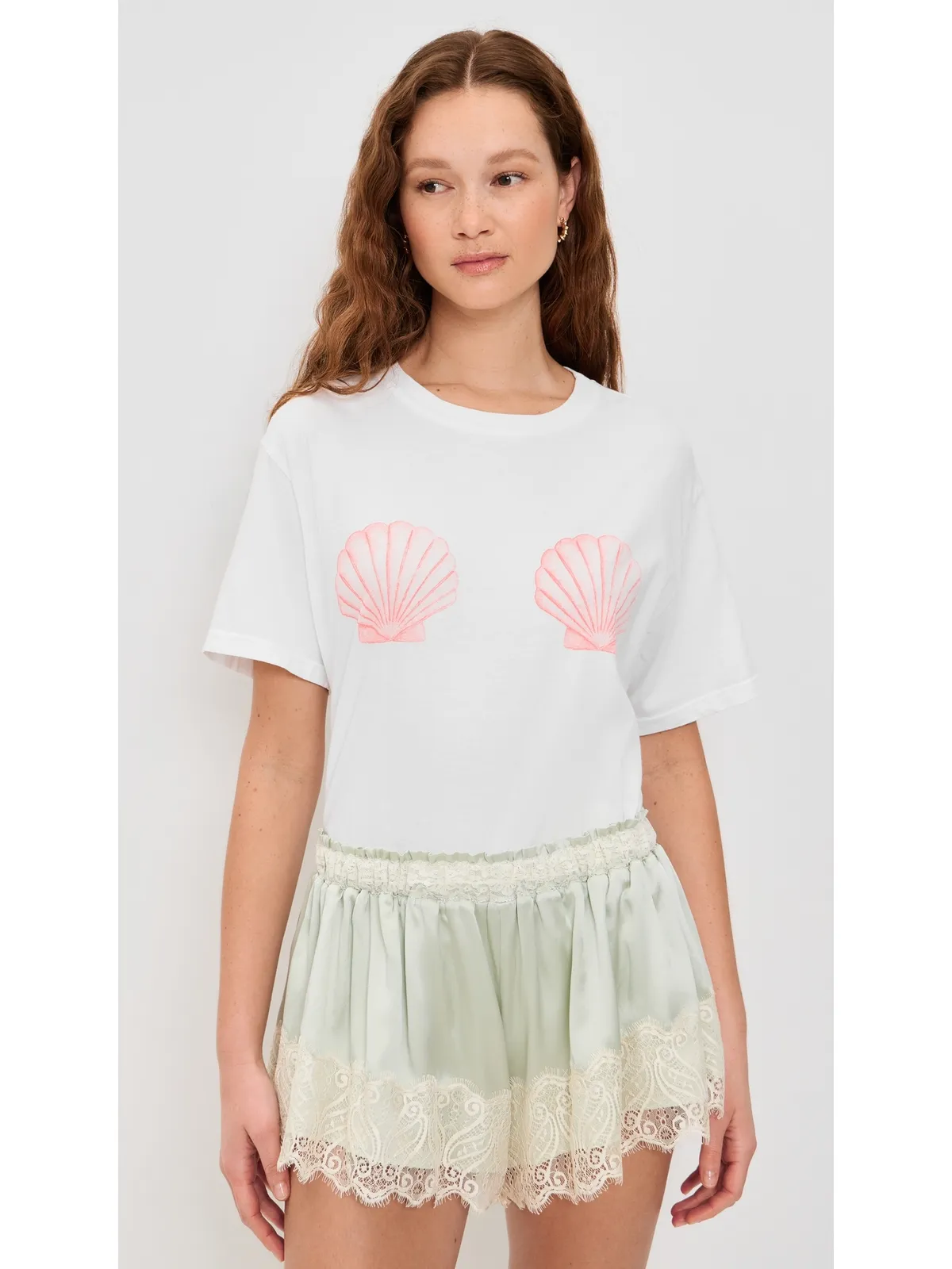 Sunny Somewhere Seashells by The Seashore Tシャツ - 画像2