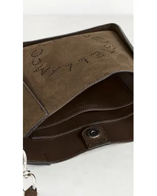 Stella McCartney ロゴエンボス グレイン加工 アルター風スエード クロスボディバッグ モカ - サムネイル6