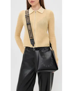 Stella McCartney スタッズ付きロゴ エコエンボス グレイン アルター マット クロスボディバッグ ブラック - サムネイル3