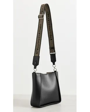 Stella McCartney スタッズ付きロゴ エコエンボス グレイン アルター マット クロスボディバッグ ブラック - サムネイル4