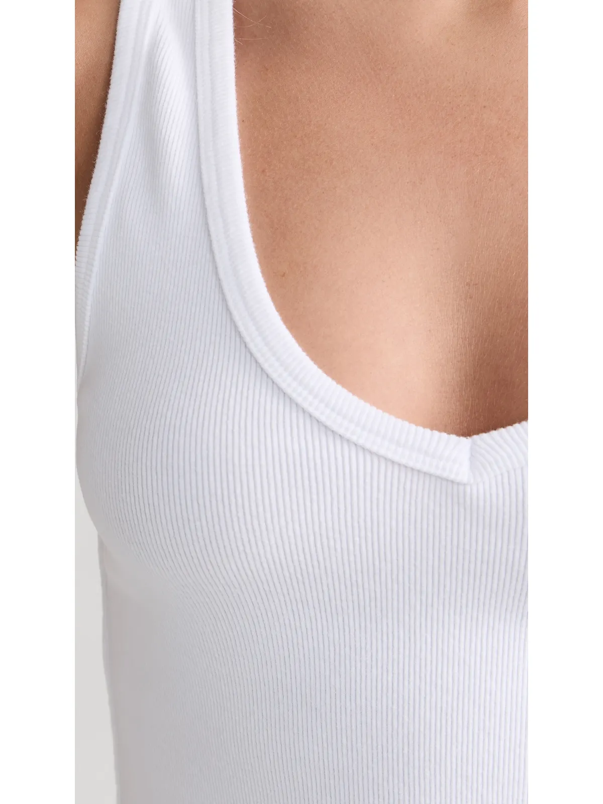 perfectwhitetee Vネック ブロンディ タンクトップ - 画像6