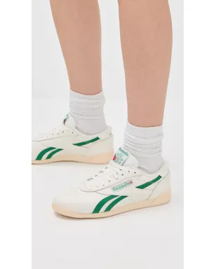 Reebok フリースタイル ロー スニーカー - サムネイル3