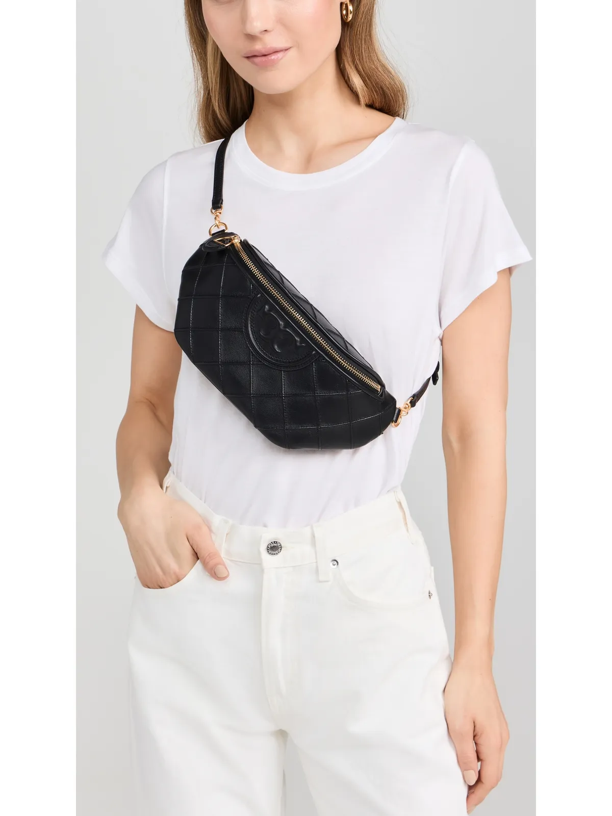 Tory Burch フレミング ソフトベルトバッグ ブラック - 画像3