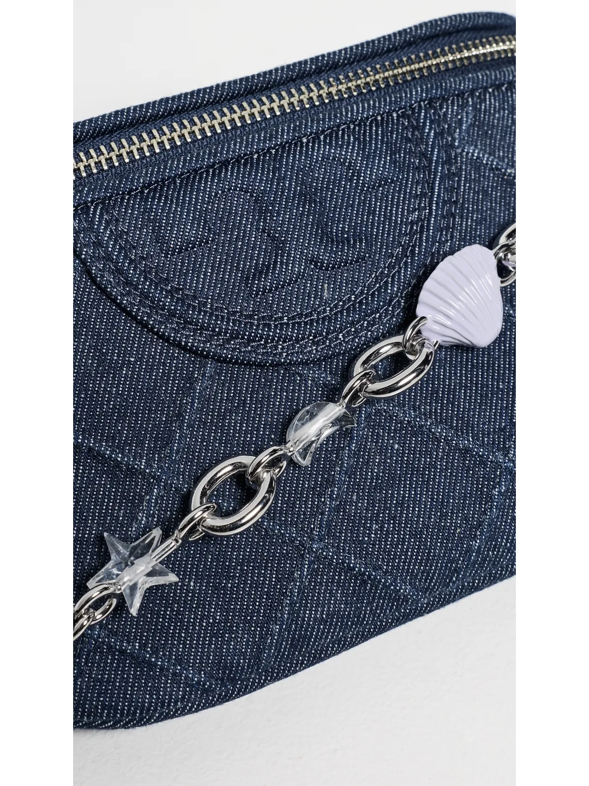 Tory Burch フレミング デニム チャーム ベルトバッグ - 画像5