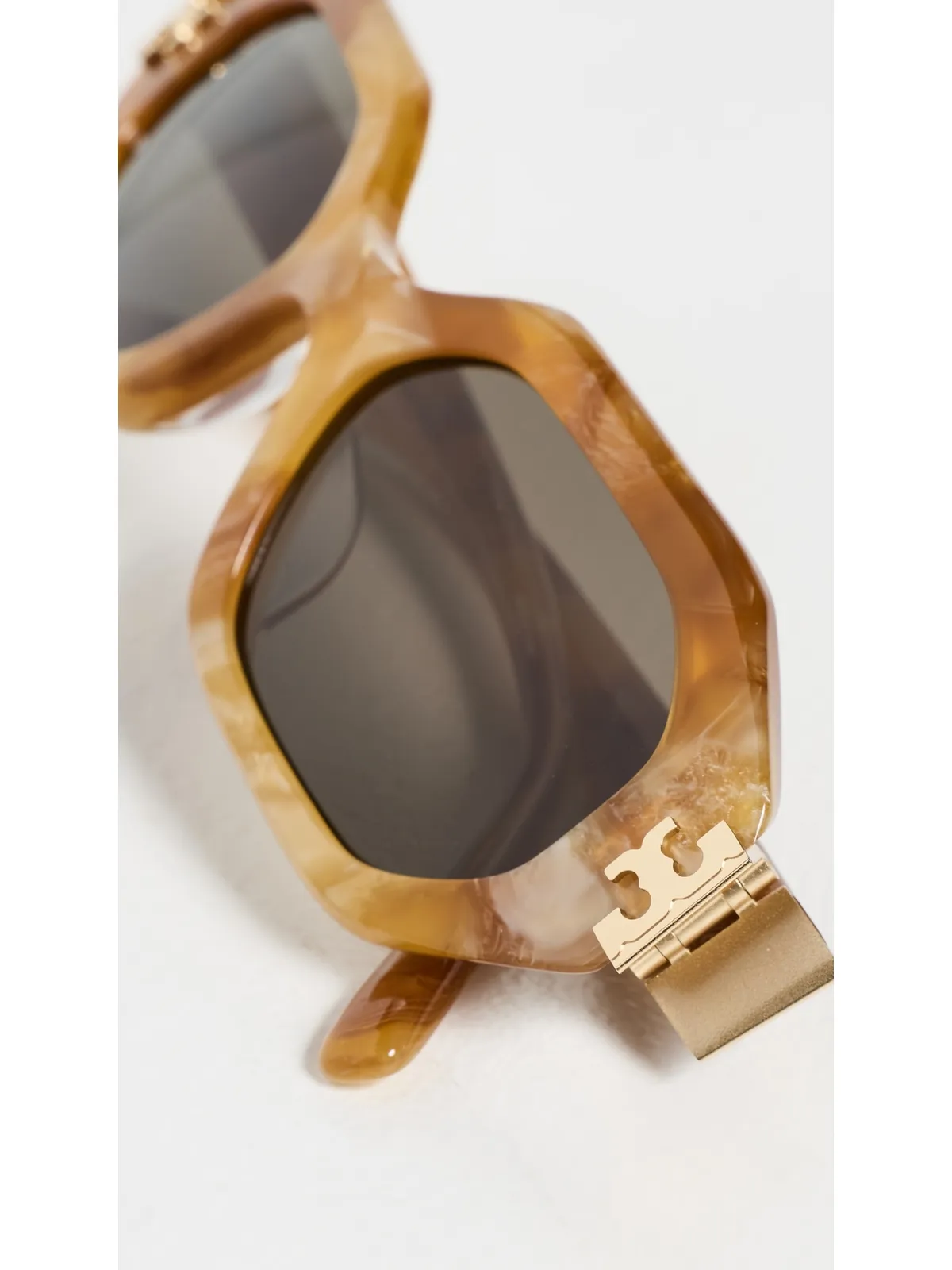 Tory Burch エレノア イレギュラー サングラス - 画像5