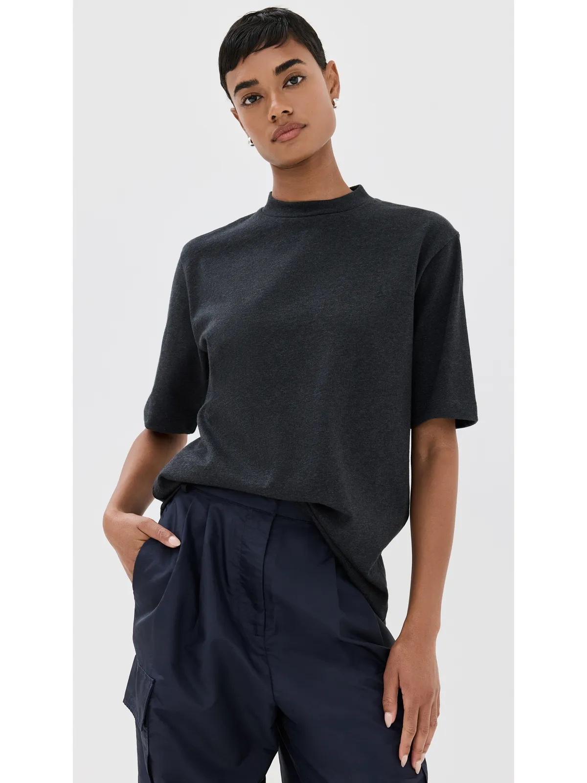 Tibi Perfect ユニセックス Tシャツ - 画像2