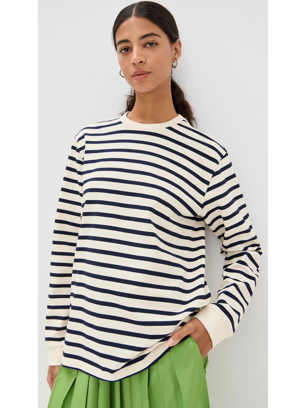 Tibi ストライプ柄パーフェクトTee クルーネック ネイビー/マルチ - 画像2
