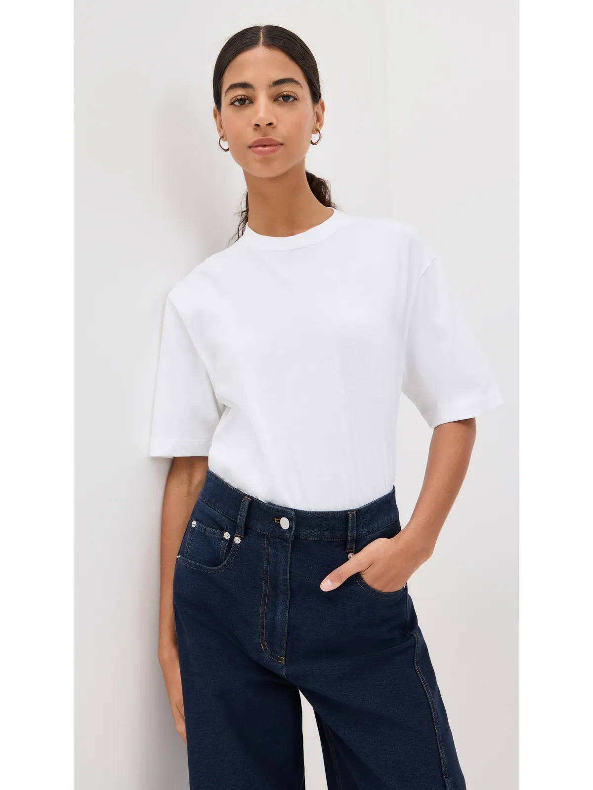 Tibi プログラム モックネック Tシャツ - 画像2