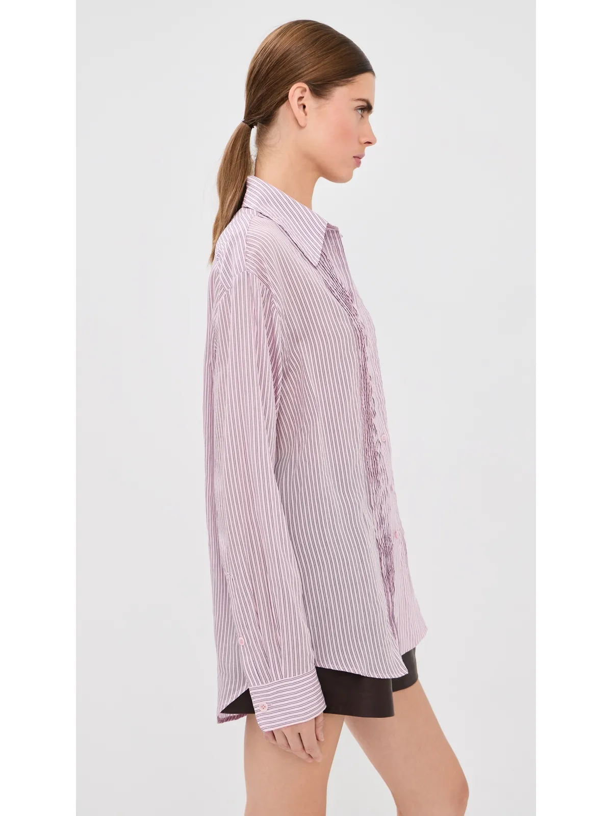 Tibi ウルトラライトストライプ ピンタック シャツ ピンク系 - 画像4