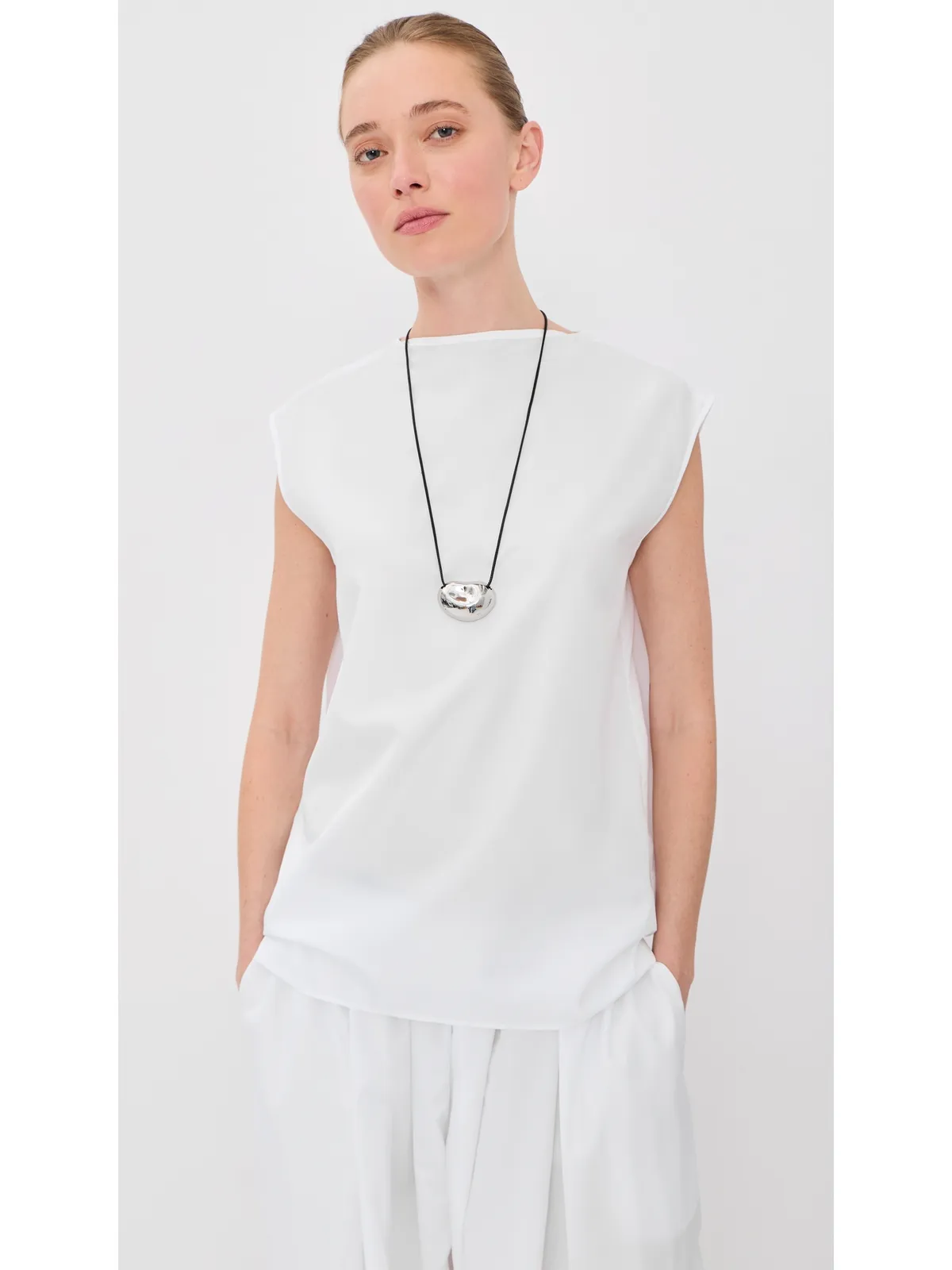 Tibi 夏のナイロン ノースリーブ コクーントップ - 画像2