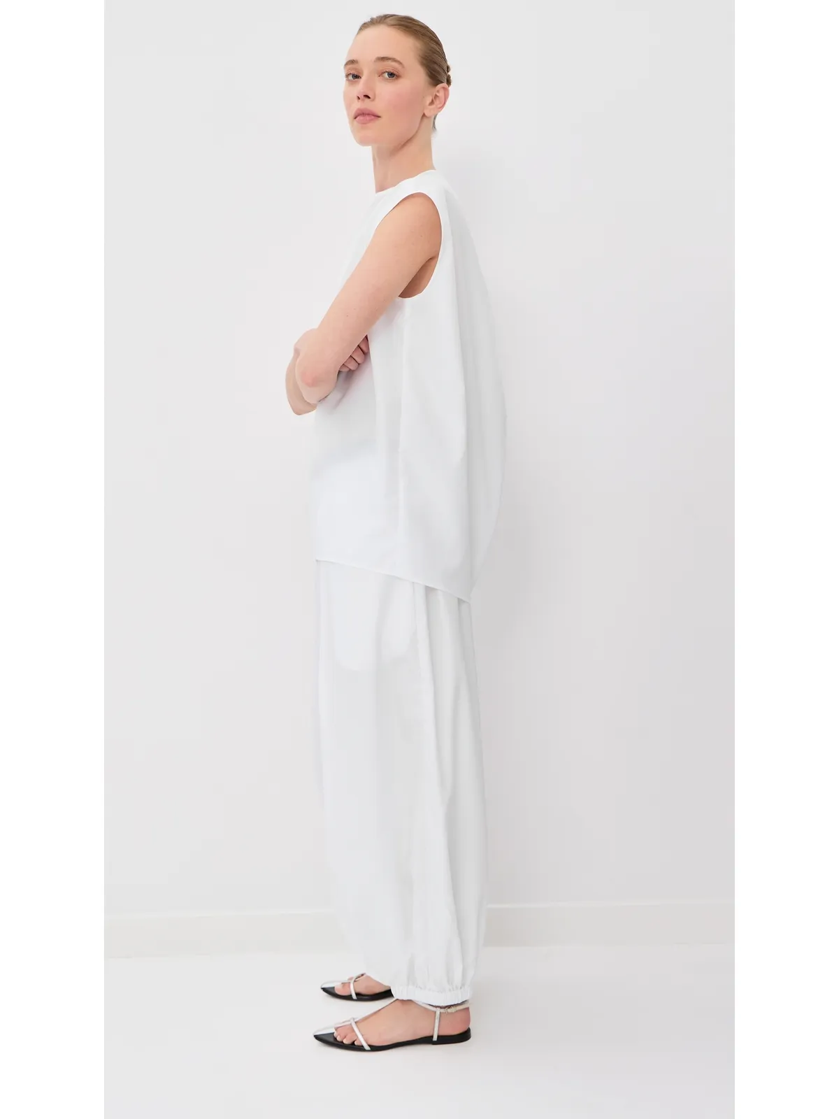 Tibi 夏のナイロン ノースリーブ コクーントップ - 画像4