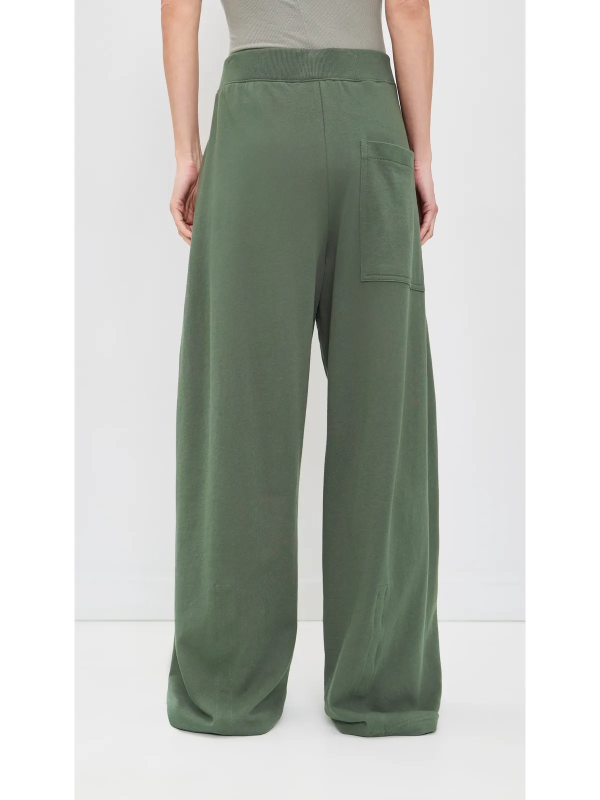 Tibi ウィンズロー スウェットパンツ オリーブ - 画像3