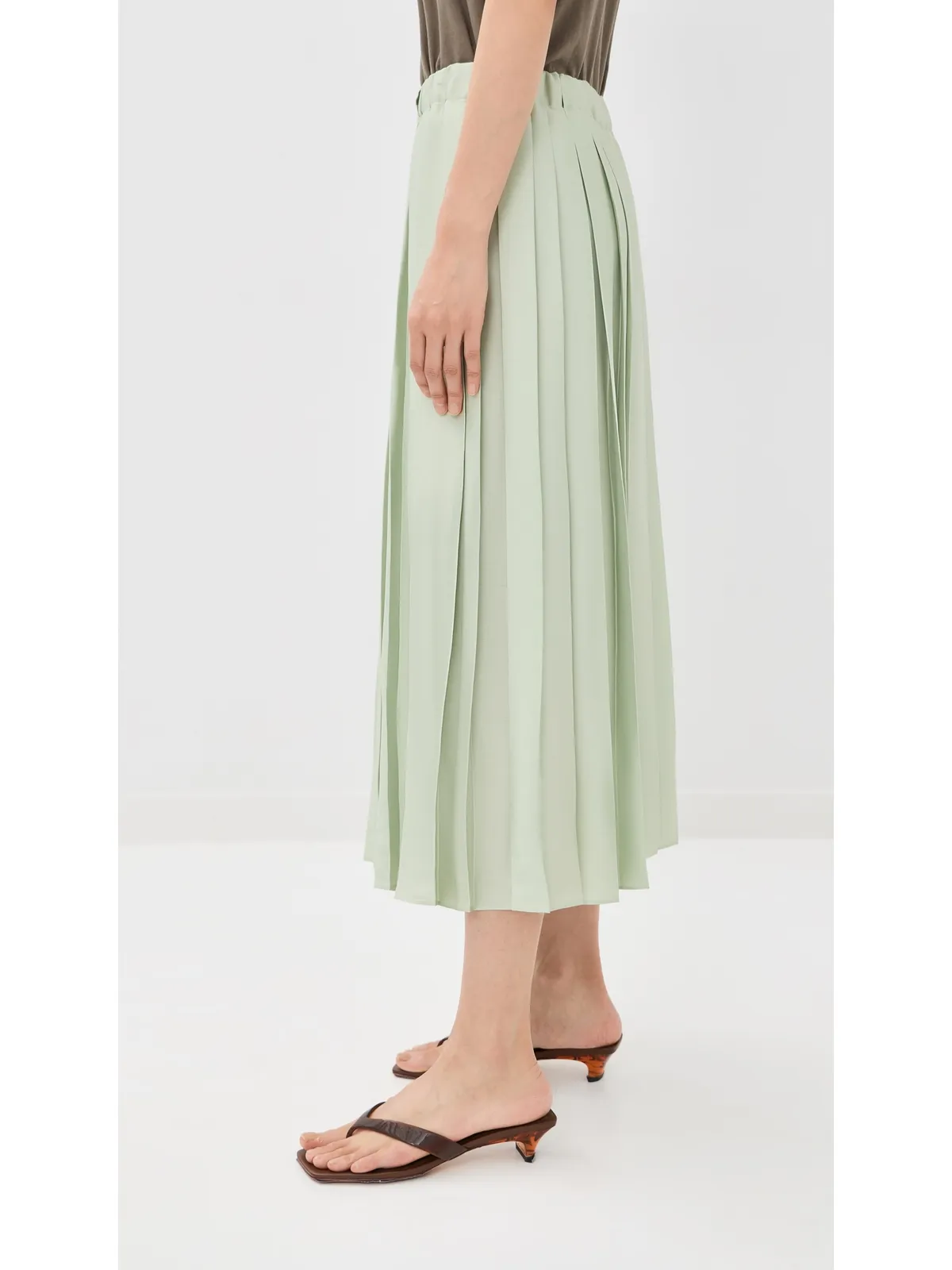Tibi セージカラー フェザーウェイト プリーツ プルオン スカート - 画像5
