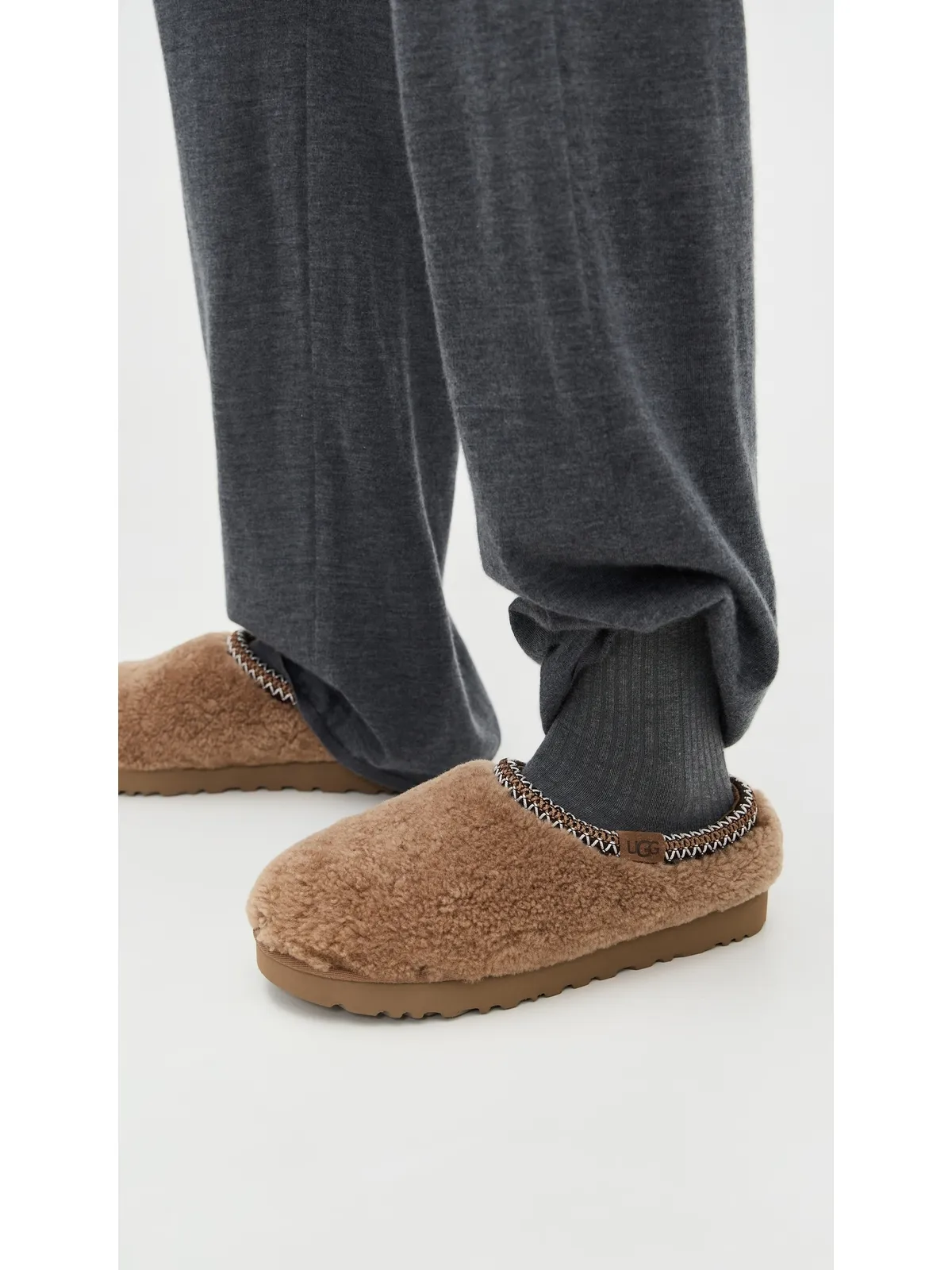 UGG タスマン マキシ カーリースリッパ - 画像3