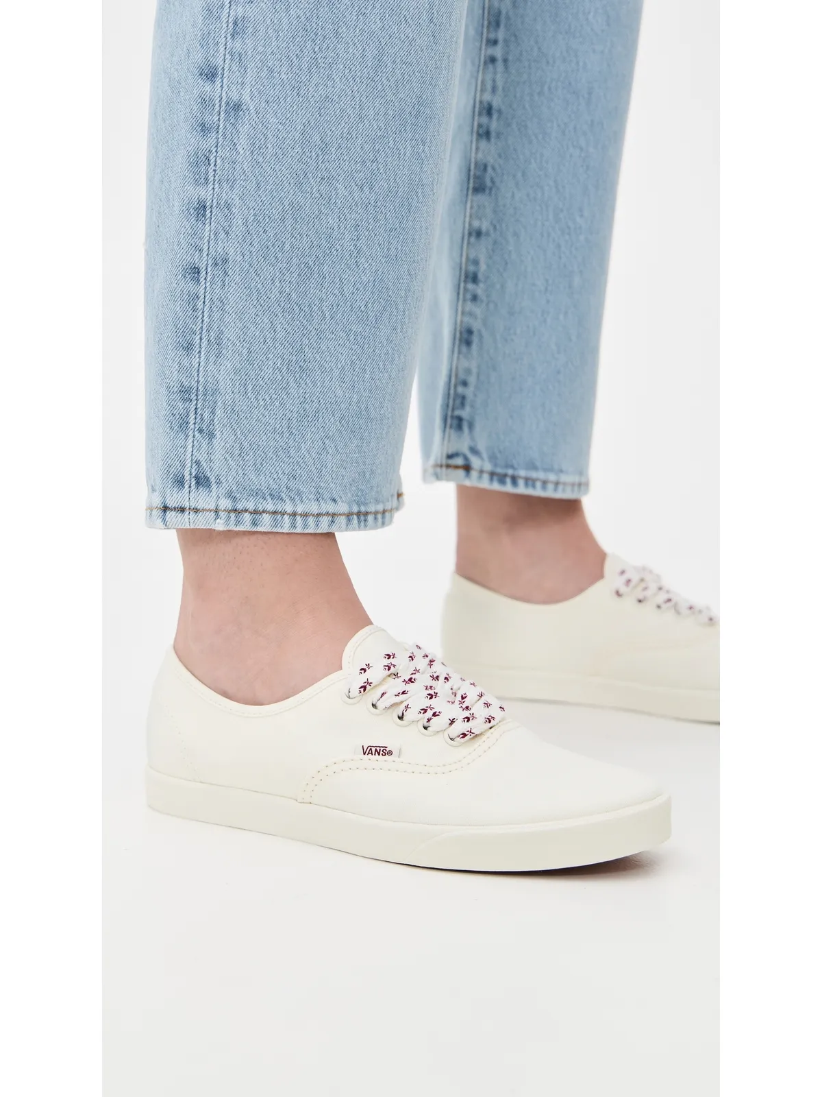 Vans Authentic Lowpro スニーカー フローラルレース - 画像3