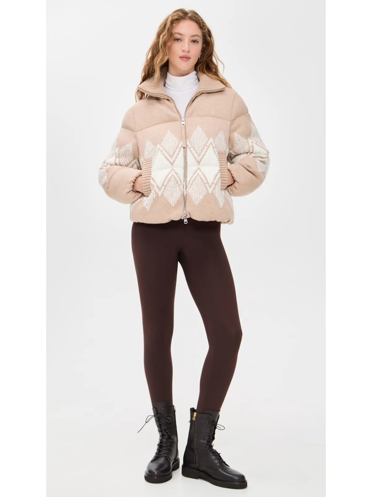 Varley Belinda Knit Puffer ライトトープ - 画像5